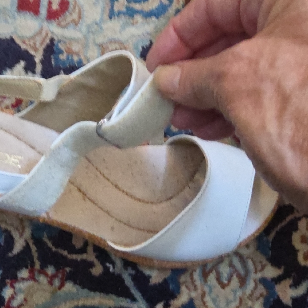 Gilbert Rohde White Sandals - Picture 3 of 5